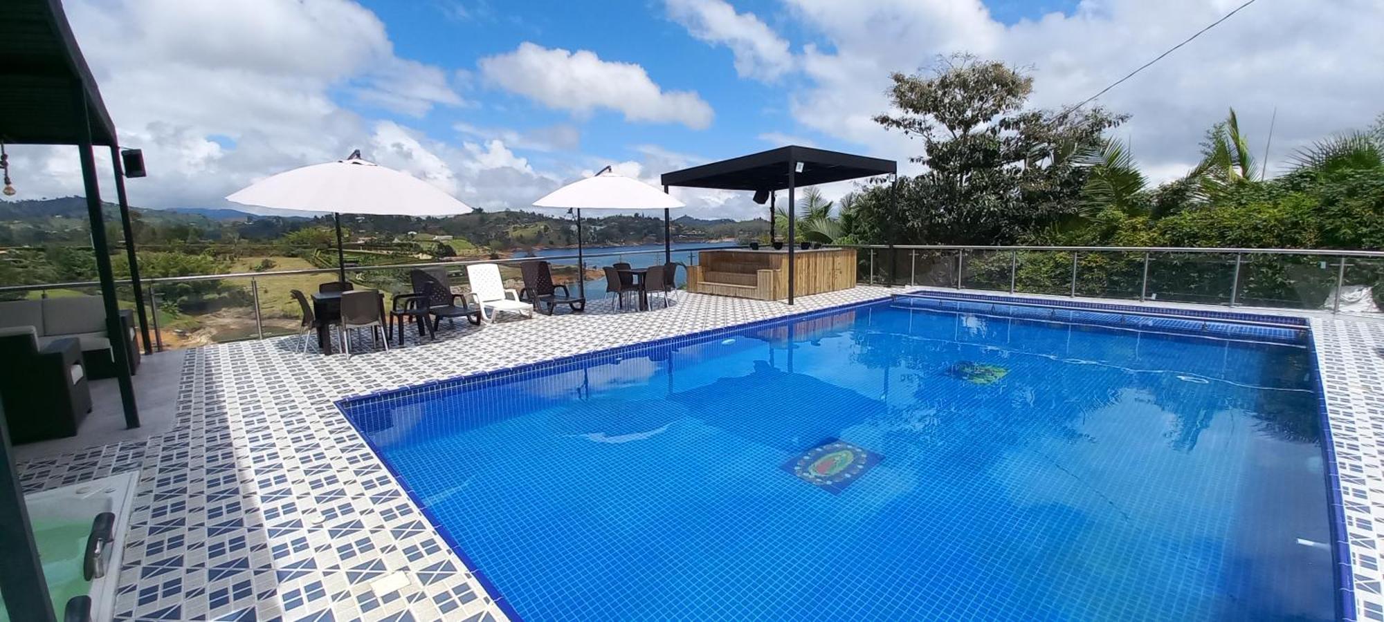 Hotel Mirador Cielo Blue El Penol  Eksteriør billede